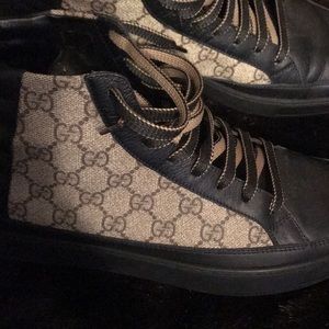 Gucci Sneakers